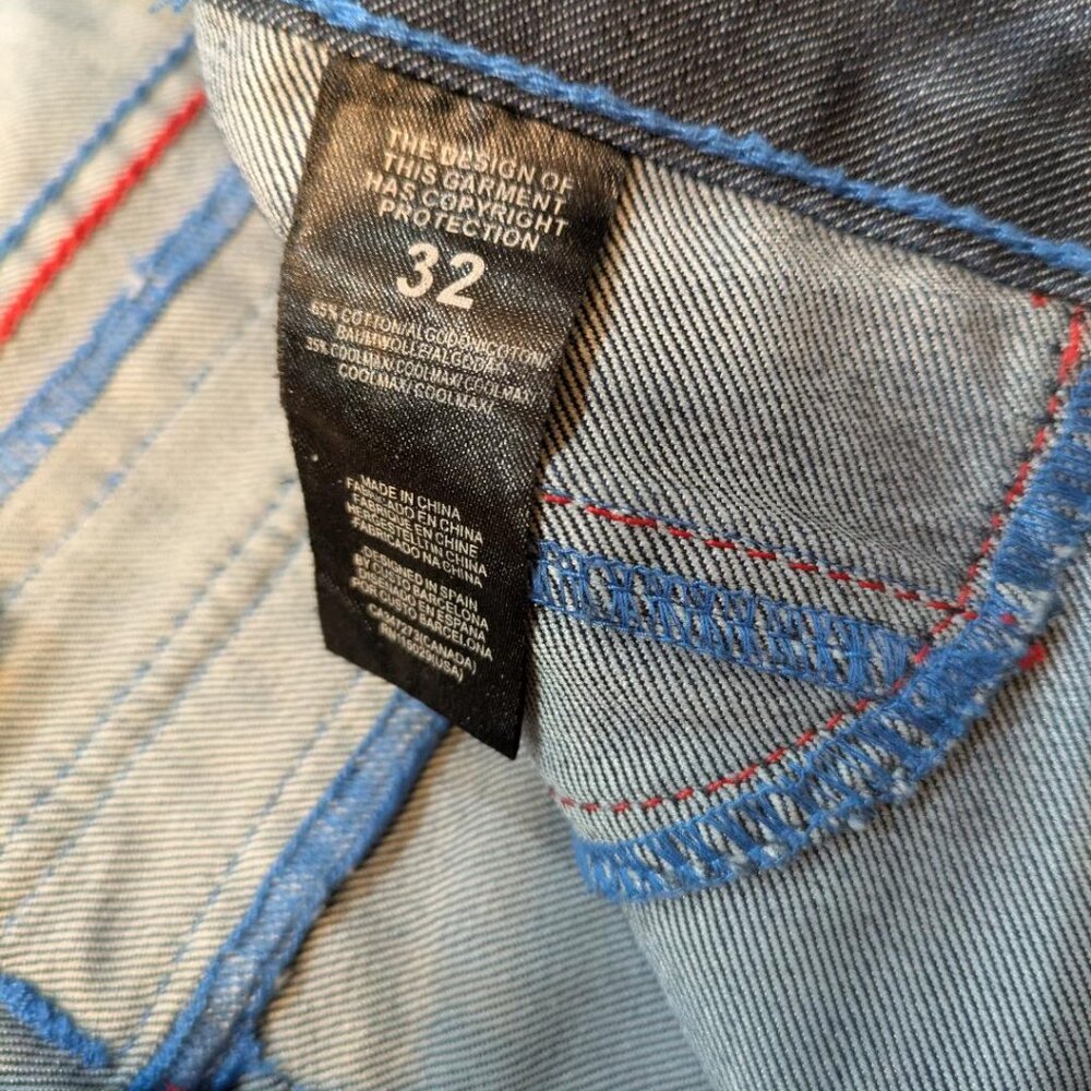 Jeans - Picture 2 of 4